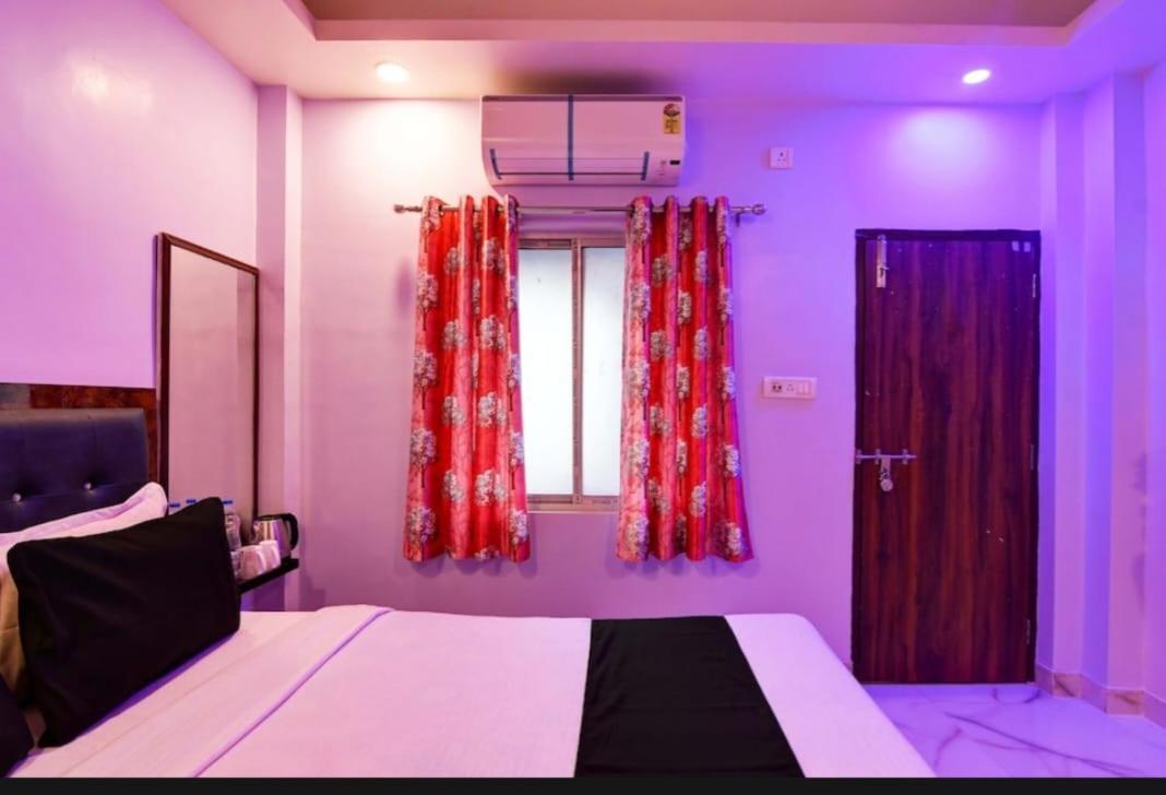Srideep By Stayseasy Near Ruby 3*